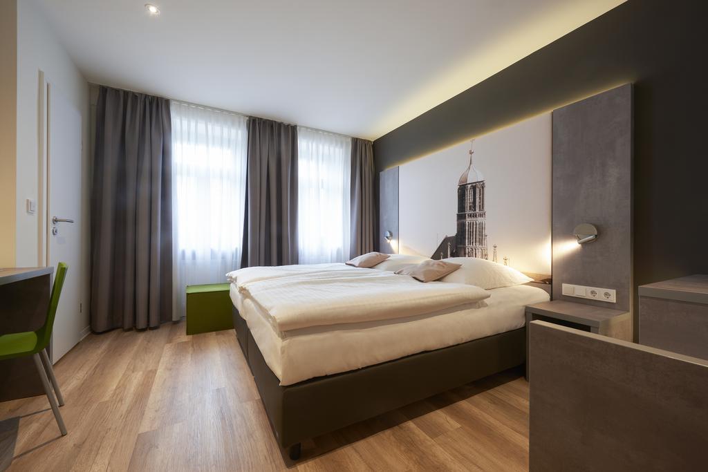 Hotel Victoria Nuernberg ภายนอก รูปภาพ