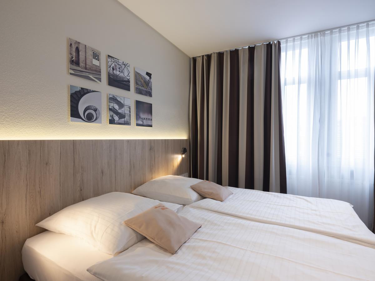 Hotel Victoria Nuernberg ภายนอก รูปภาพ